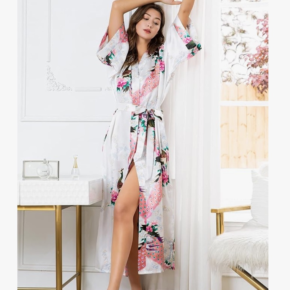 Babeyond Satin Feeling Peacock Long Robe or Komono Duster
